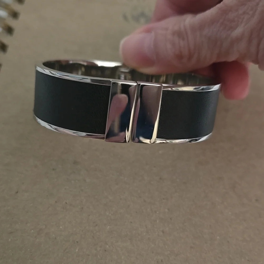 Hinged Stainless Steel Bracelet With Faux Leather Detail. Excellent Condition - Picture 2 of 7